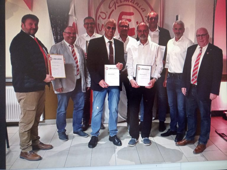 Read more about the article Auszeichnungen für den SV Germania Esbeck