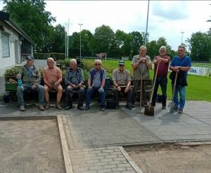 Read more about the article Arbeitseinsatz an der Boule Bahn